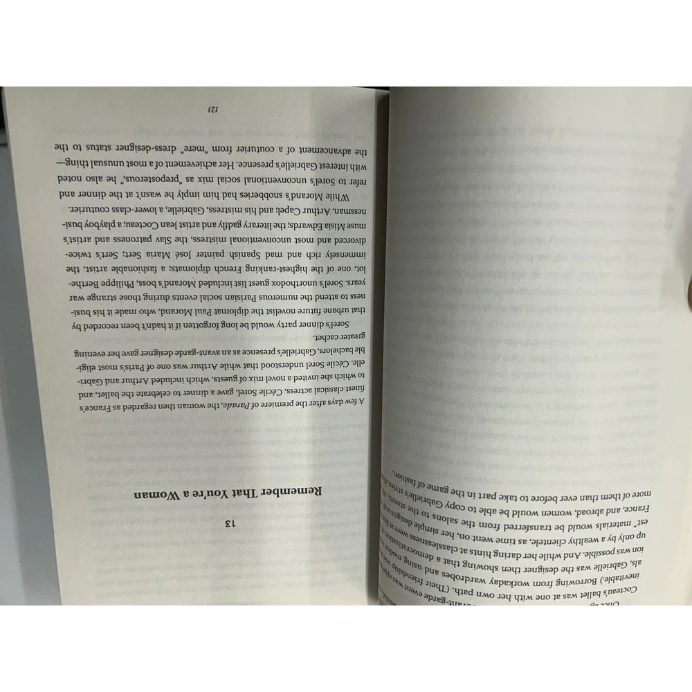 Coco‎ Chanel An Intimate Life Lisa Chaney 2013 Biography Penguin